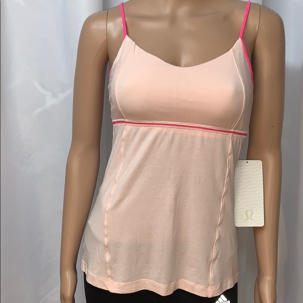 lululemon NWT sz 8 Luminous Tank. Pink